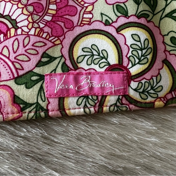 Vintage VERA BRADLEY Petal Pink 2006 Checkbook Cover Y2K Green Floral - Picture 3 of 9